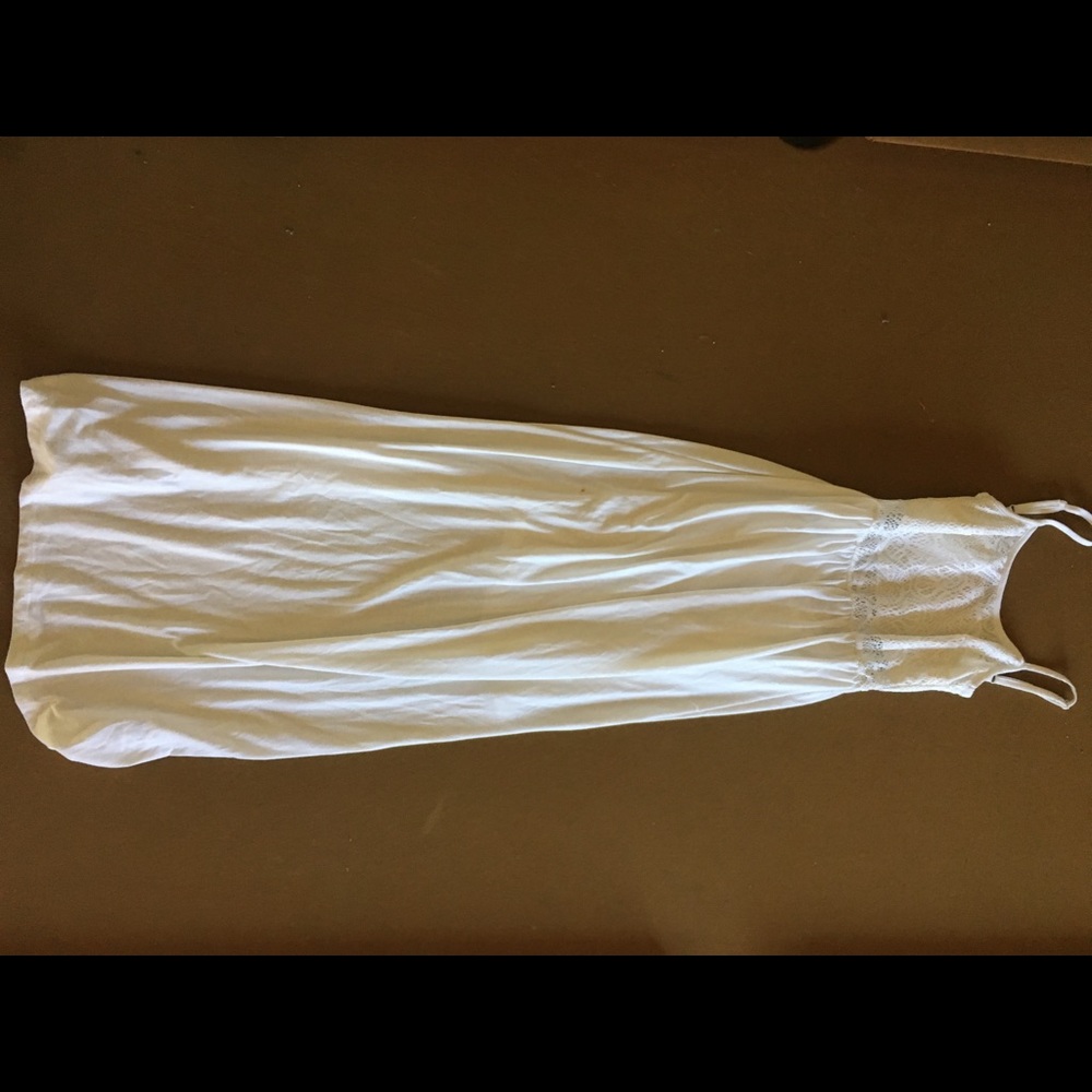 Long white dress
